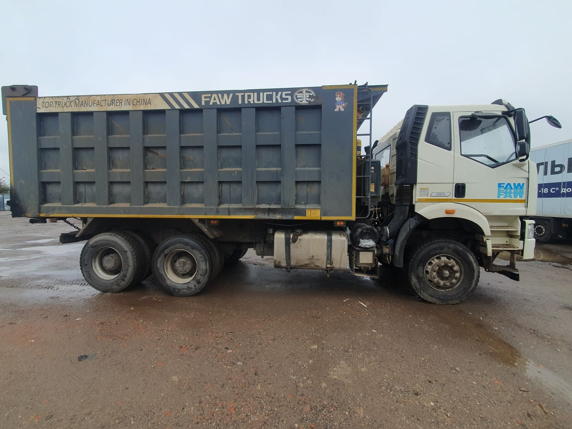 FAW J6 6x4 Самосвал