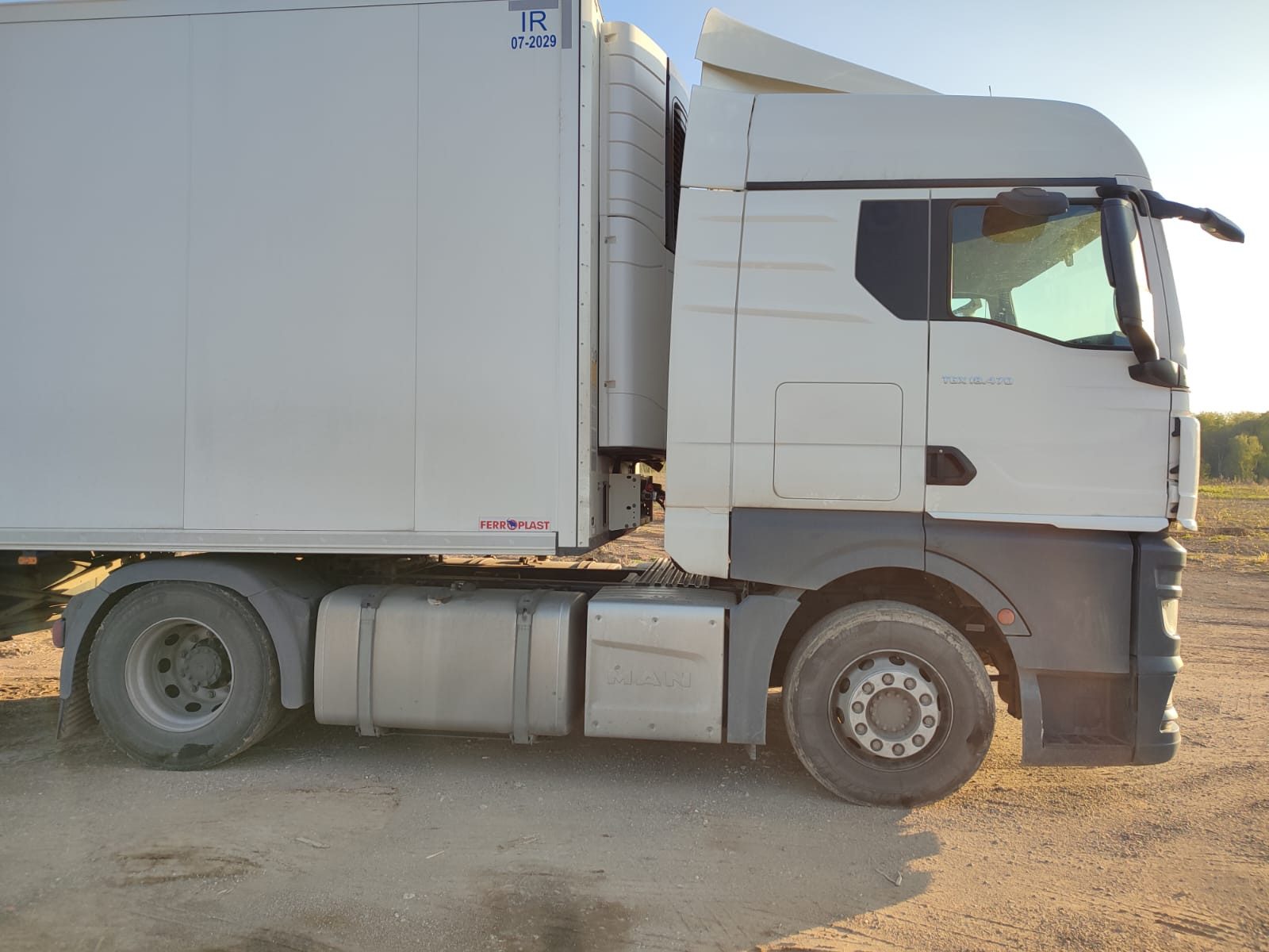 MAN TGX 4X2 Седельный тягач MAN TGX 4X2 Седельный тягач