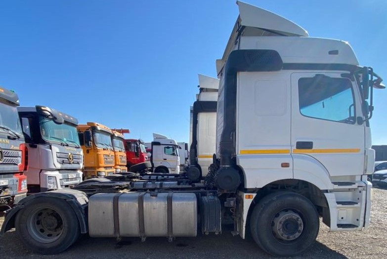 КамАЗ 5490 4x2 Седельный тягач