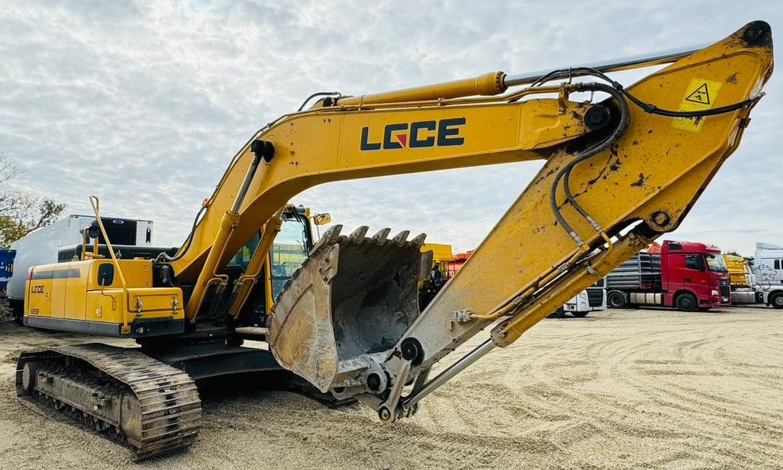 LGCE E6255 Экскаватор