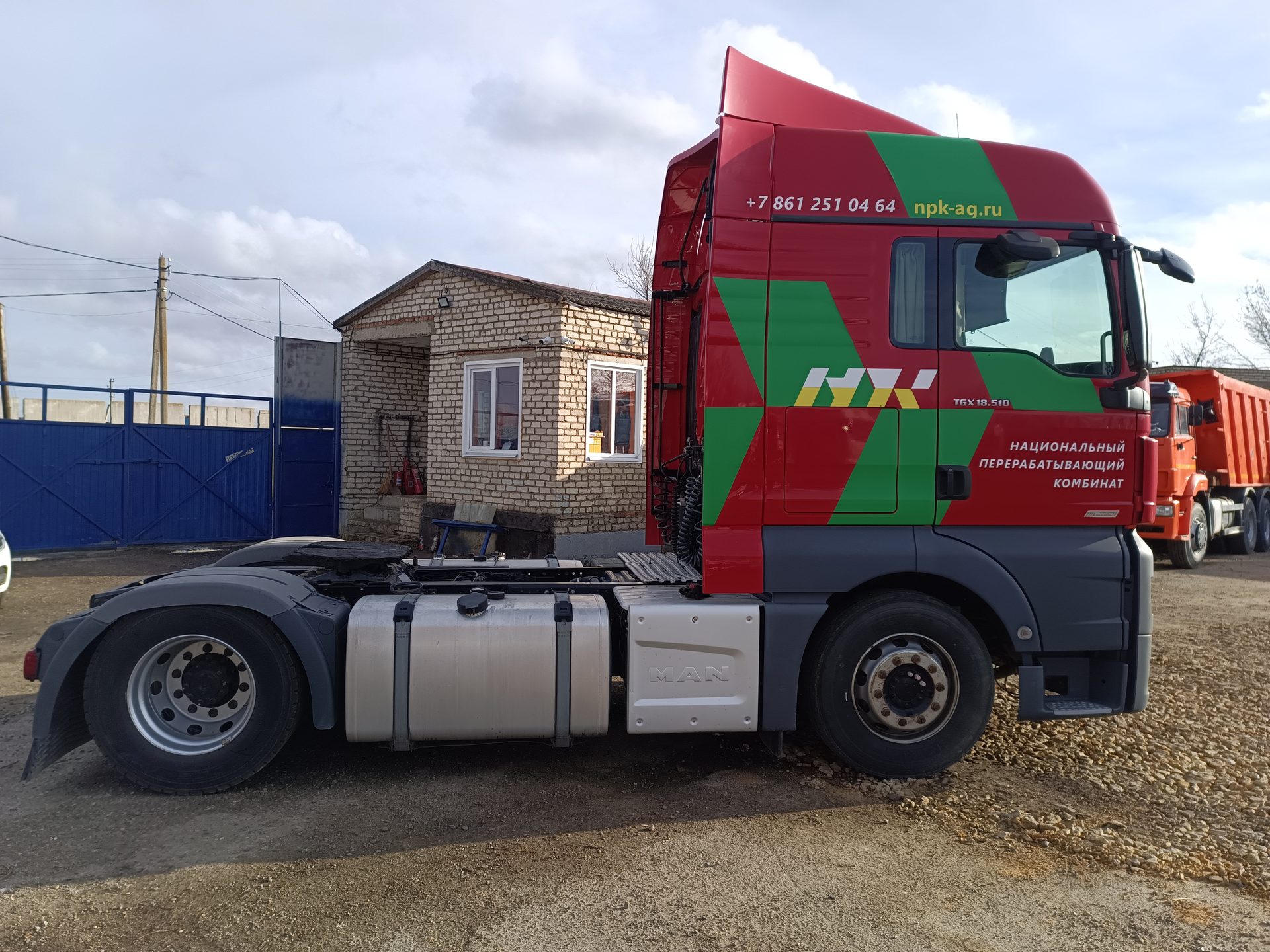 MAN TGX 4X2 Седельный тягач MAN TGX 4X2 Седельный тягач