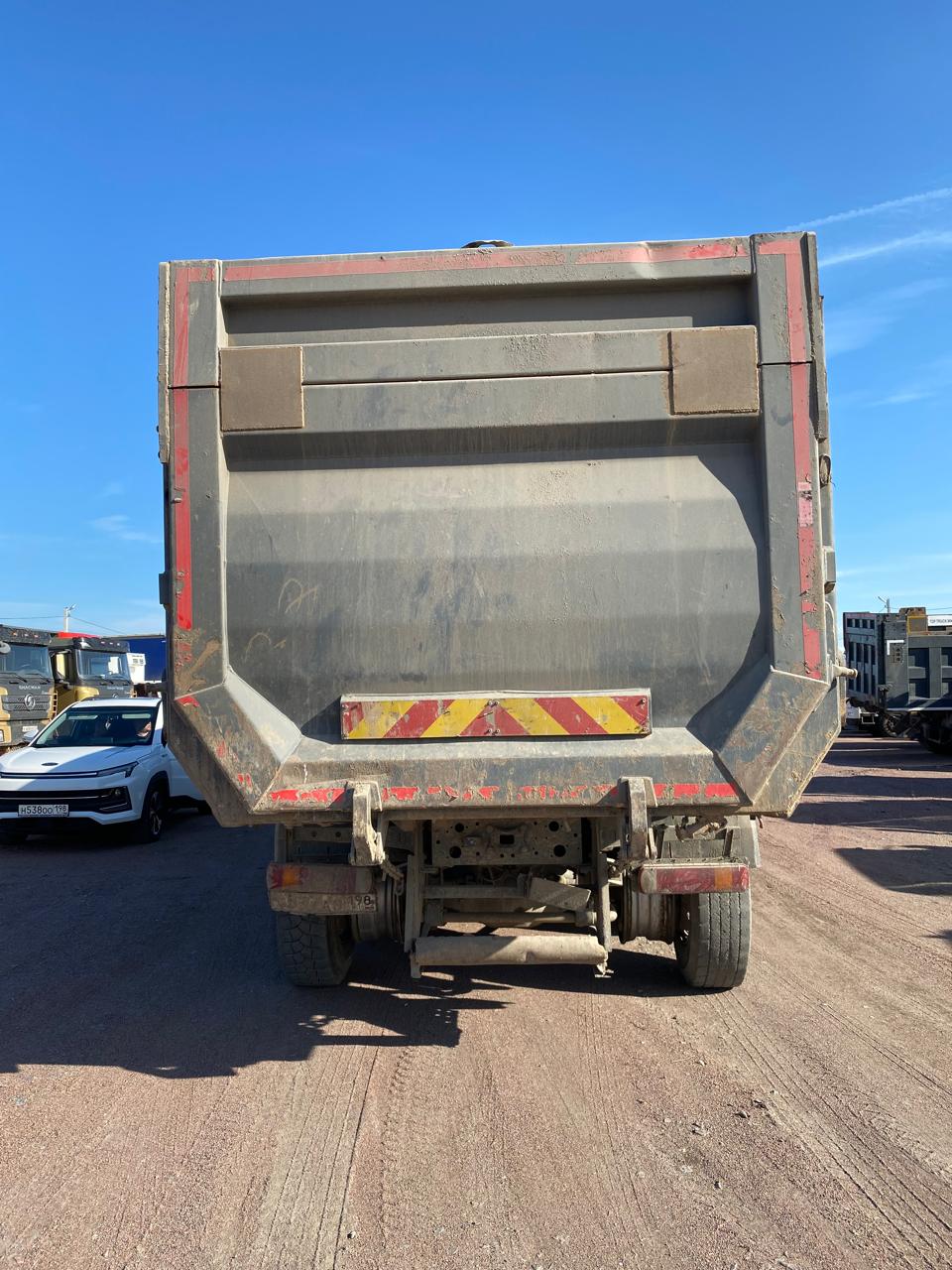 Howo T5G 8x4 Самосвал