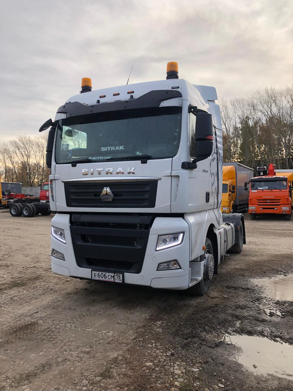 SITRAK C7H 4x2 Седельный тягач SITRAK C7H 4x2 Седельный тягач