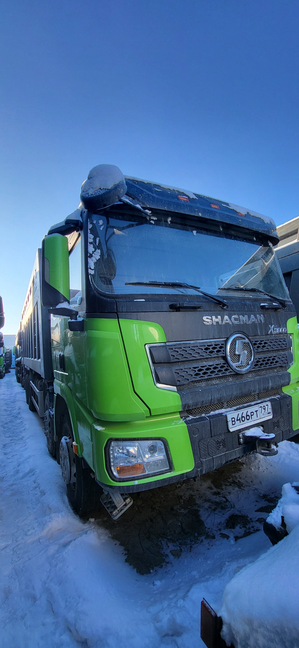 Shacman (Shaanxi) SX* 8x4 Самосвал