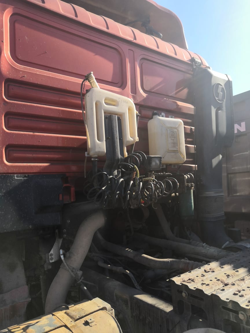 Shacman (Shaanxi) SX* 6x6 Седельный тягач Shacman (Shaanxi) SX* 6x6 Седельный тягач