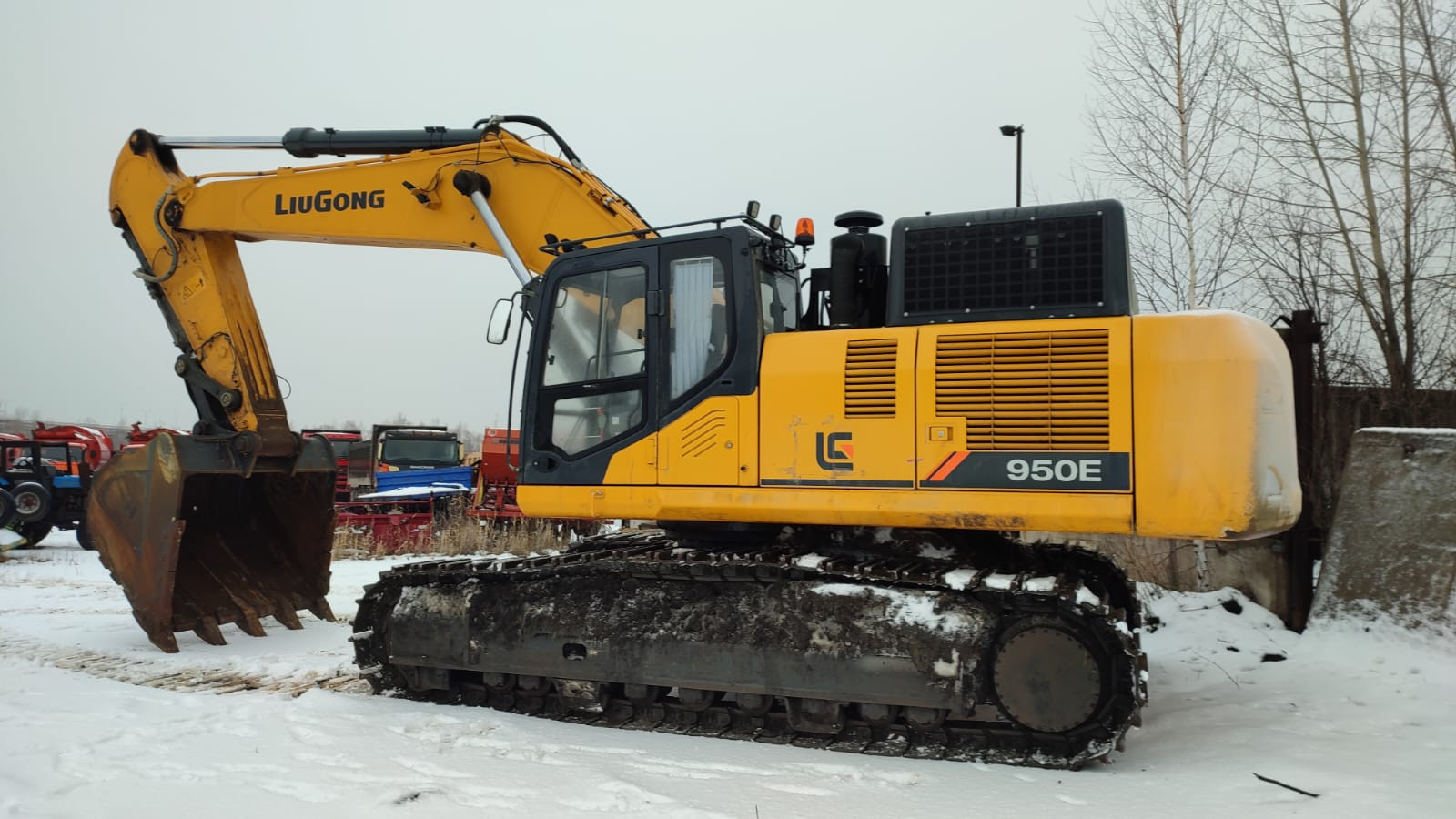 LiuGong CLG950 Экскаватор