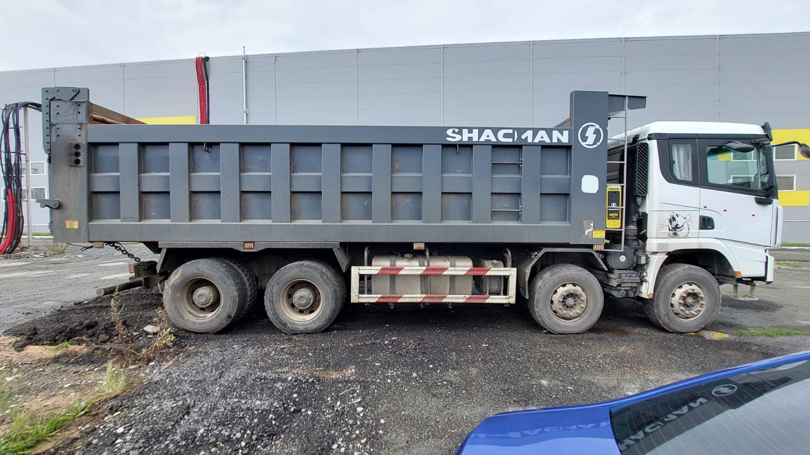 Shacman (Shaanxi) SX* 8x4 Самосвал