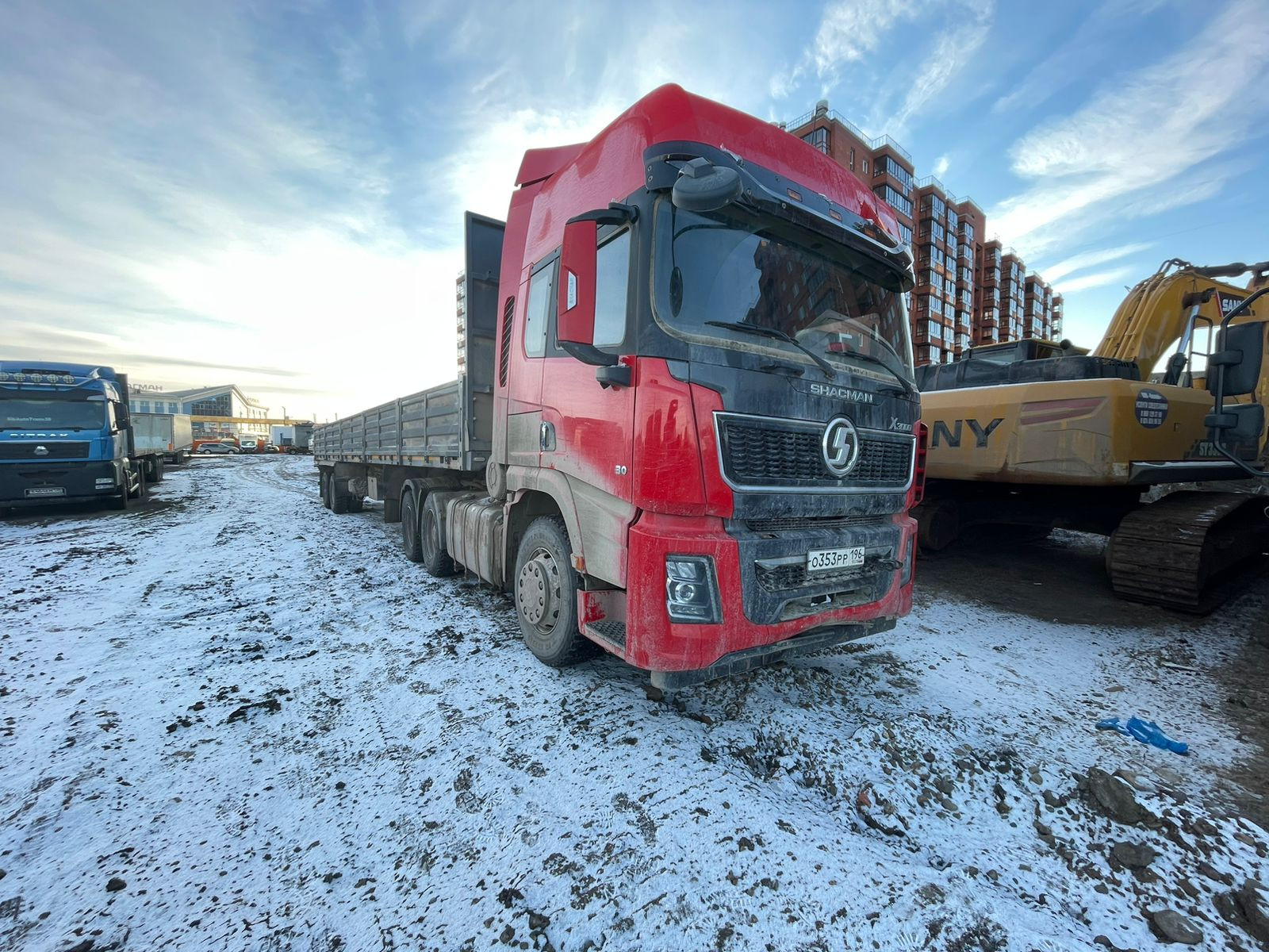 Shacman (Shaanxi) SX* 6x4 Седельный тягач
