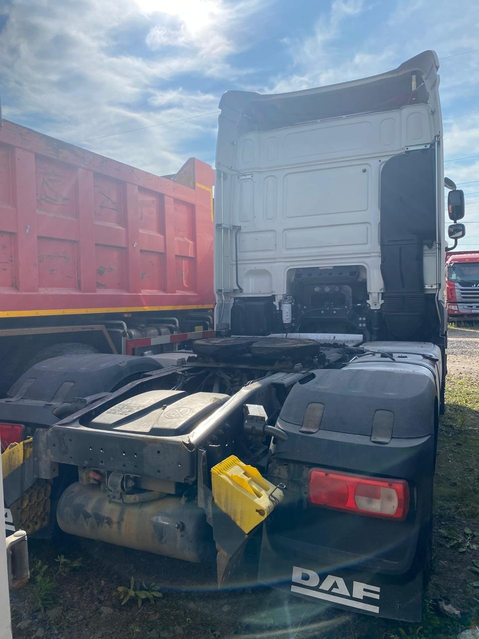 DAF XF 4x2 Седельный тягач DAF XF 4x2 Седельный тягач