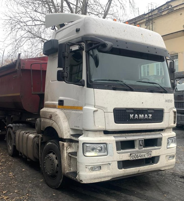 КамАЗ 5490 4x2 Седельный тягач
