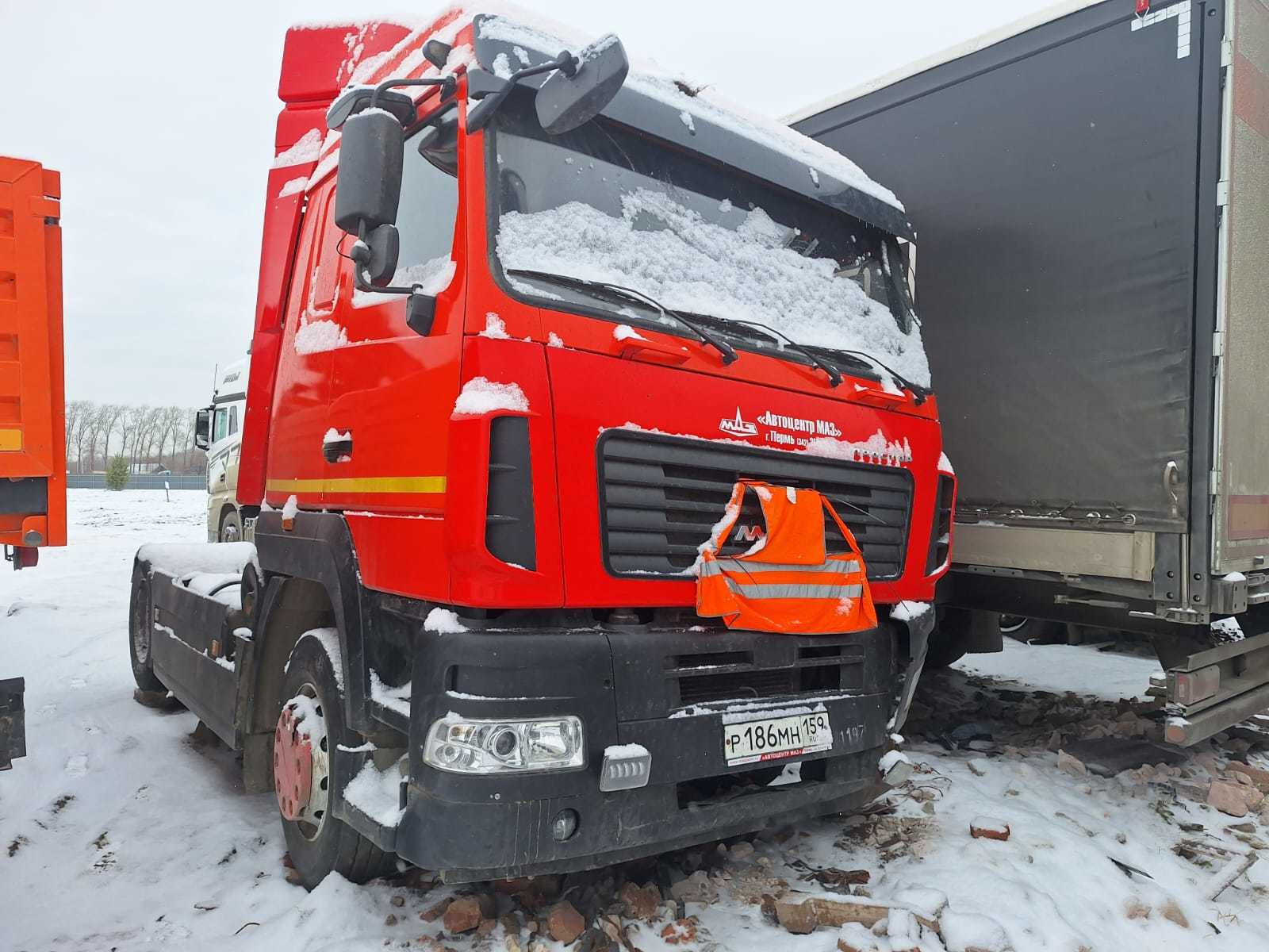 МАЗ 5440 4x2 Седельный тягач МАЗ 5440 4x2 Седельный тягач