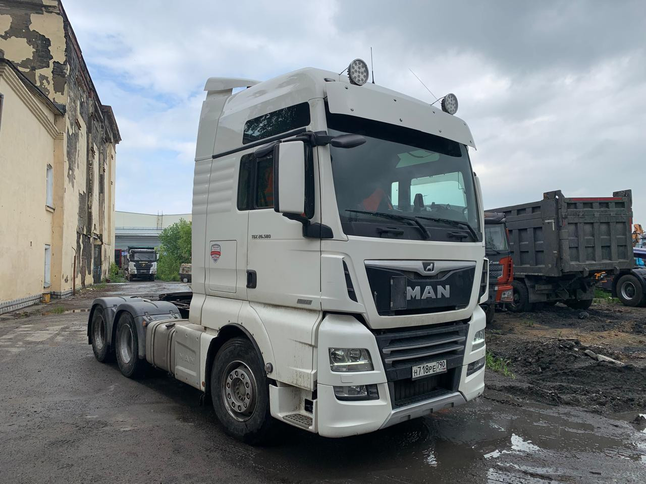 MAN TGX 6x4 Седельный тягач MAN TGX 6x4 Седельный тягач