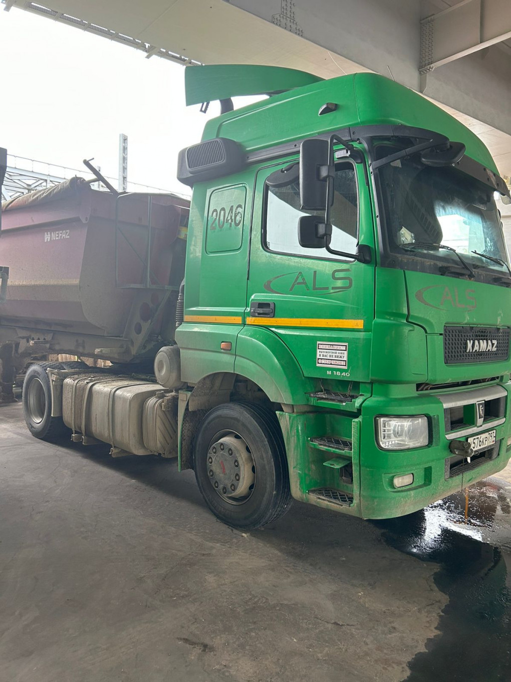 КамАЗ 5490 4x2 Седельный тягач
