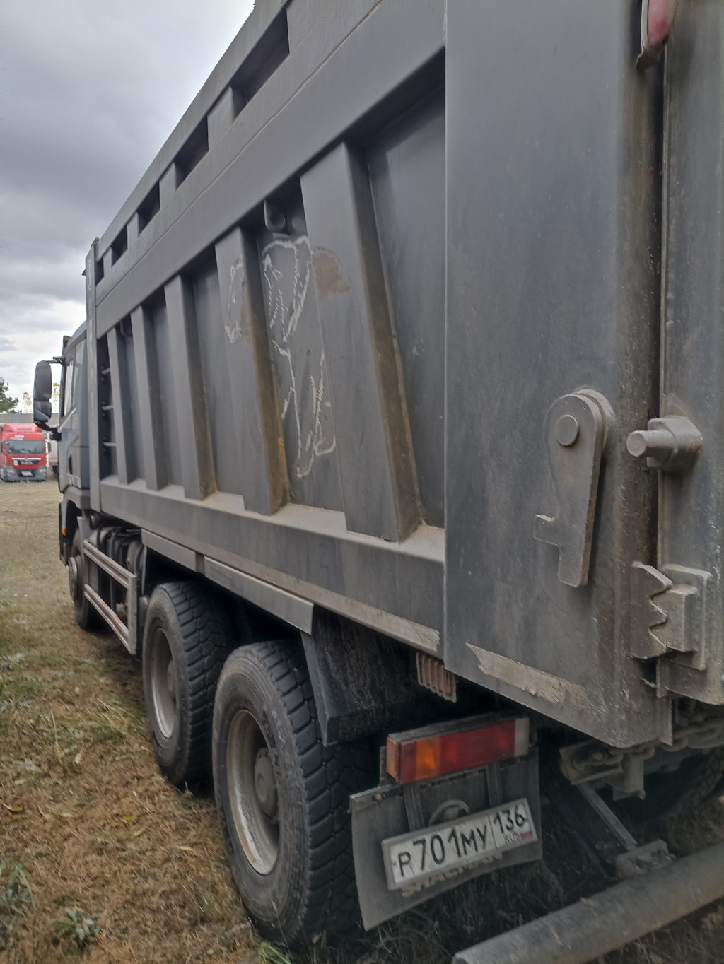 Shacman (Shaanxi) SX* 6x4 Самосвал Shacman (Shaanxi) SX* 6x4 Самосвал