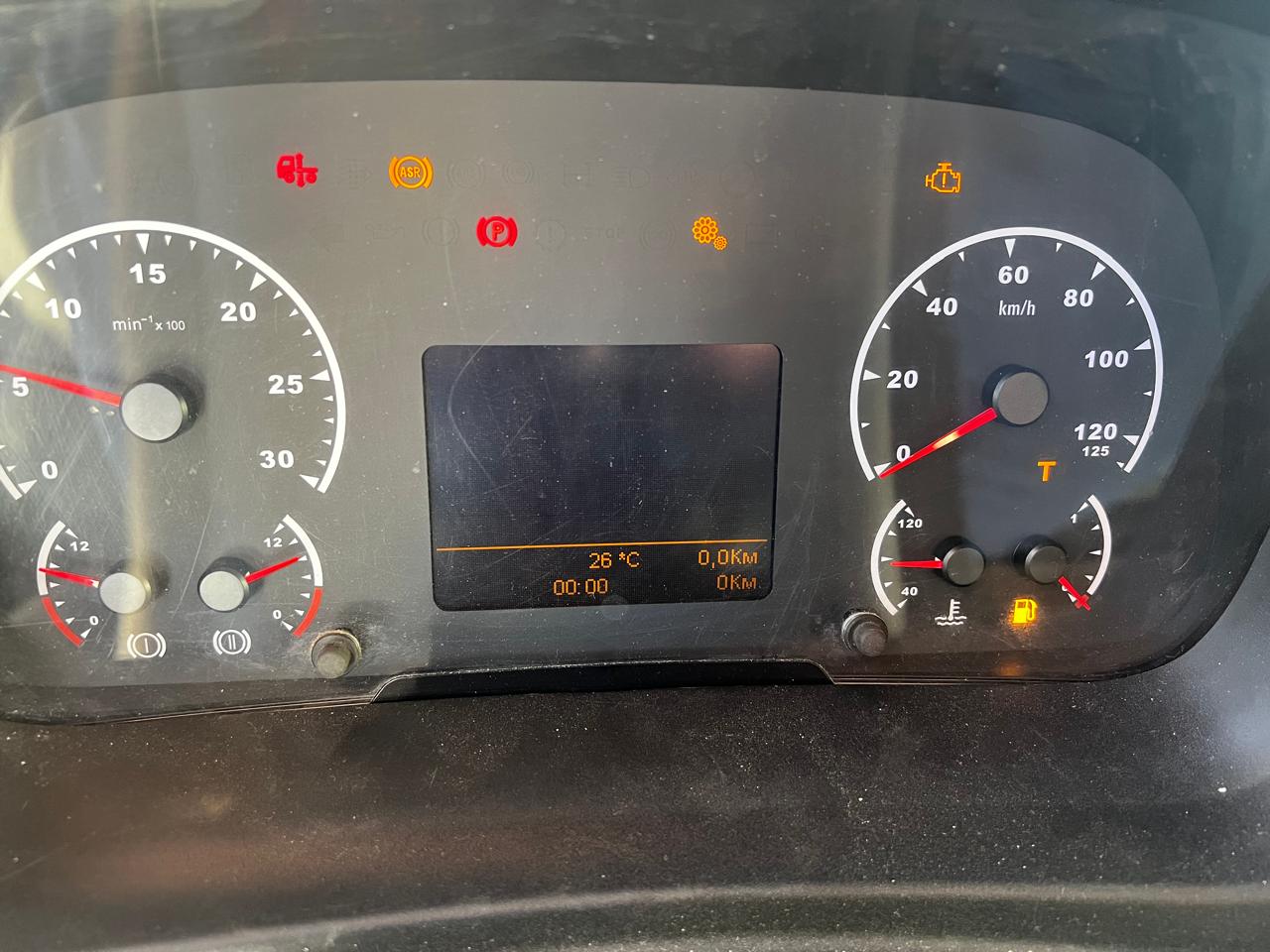 КамАЗ 5490 4x2 Седельный тягач КамАЗ 5490 4x2 Седельный тягач