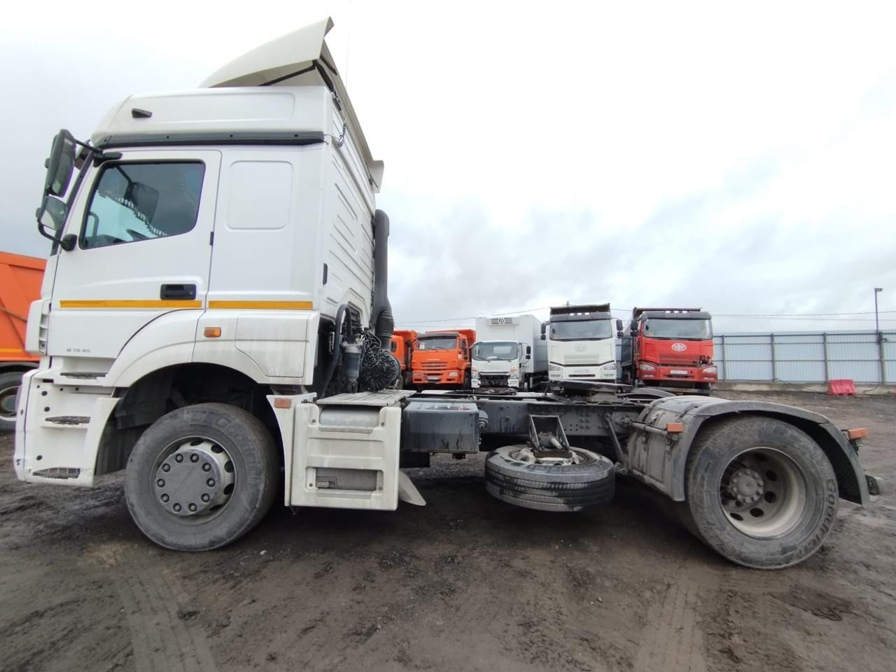 КамАЗ 5490 4x2 Седельный тягач КамАЗ 5490 4x2 Седельный тягач