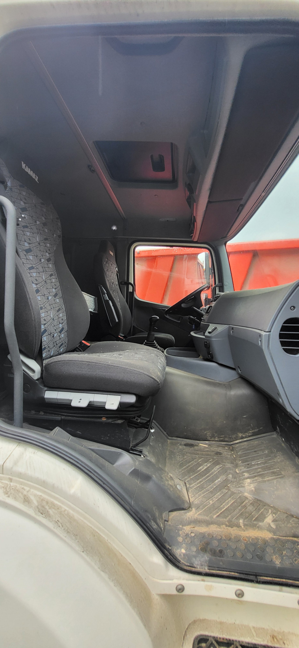 КамАЗ 65206 6x4 Седельный тягач