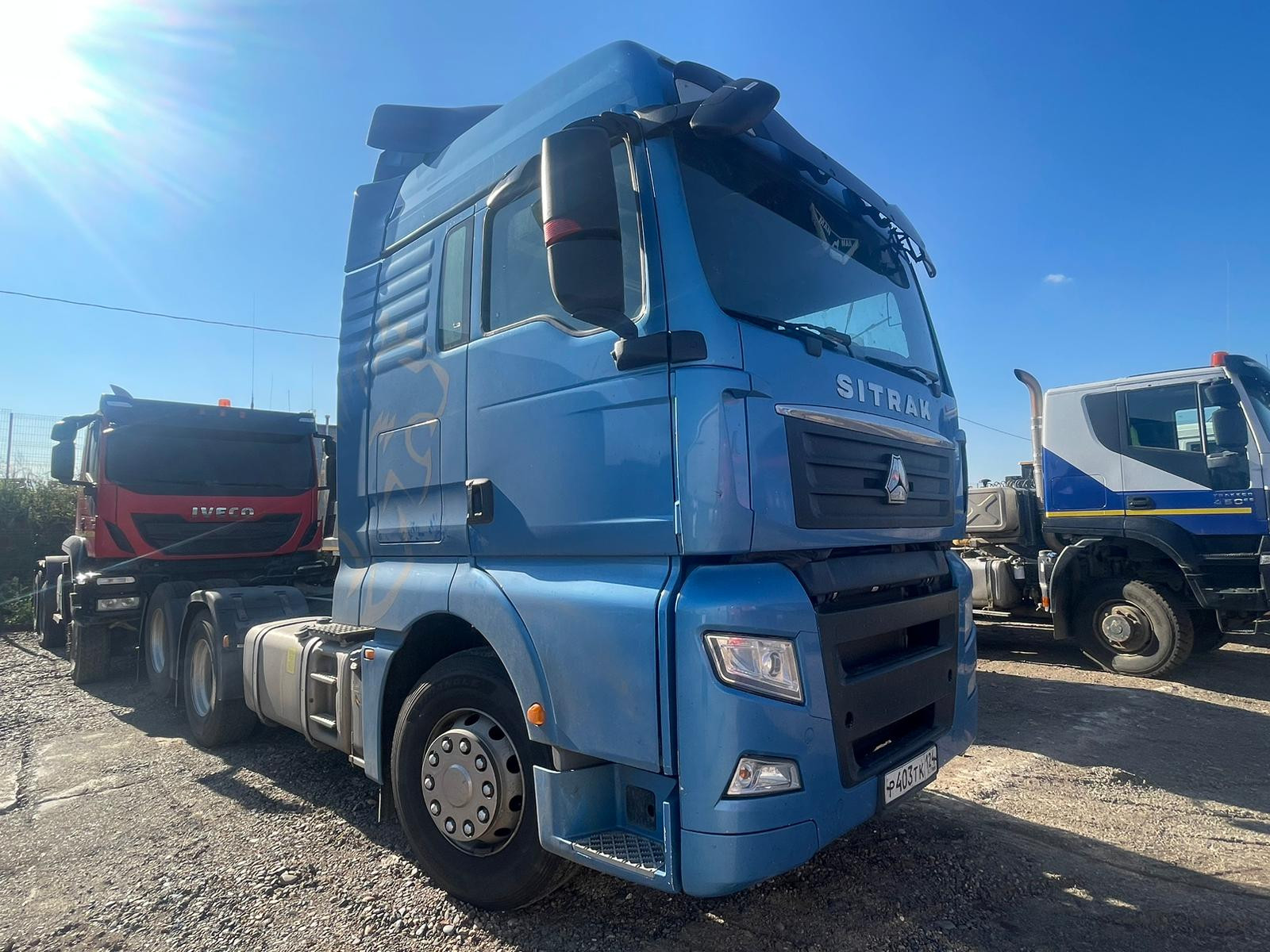 SITRAK C7H 6x2 Седельный тягач SITRAK C7H 6x2 Седельный тягач