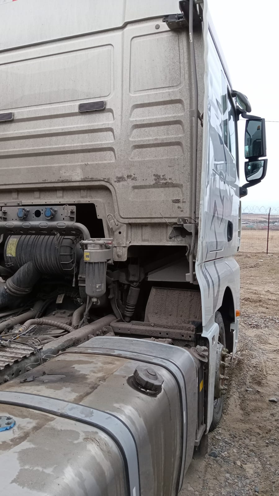 SITRAK C7H 4x2 Седельный тягач SITRAK C7H 4x2 Седельный тягач