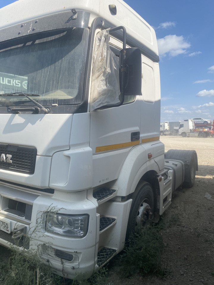 КамАЗ 5490 4x2 Седельный тягач
