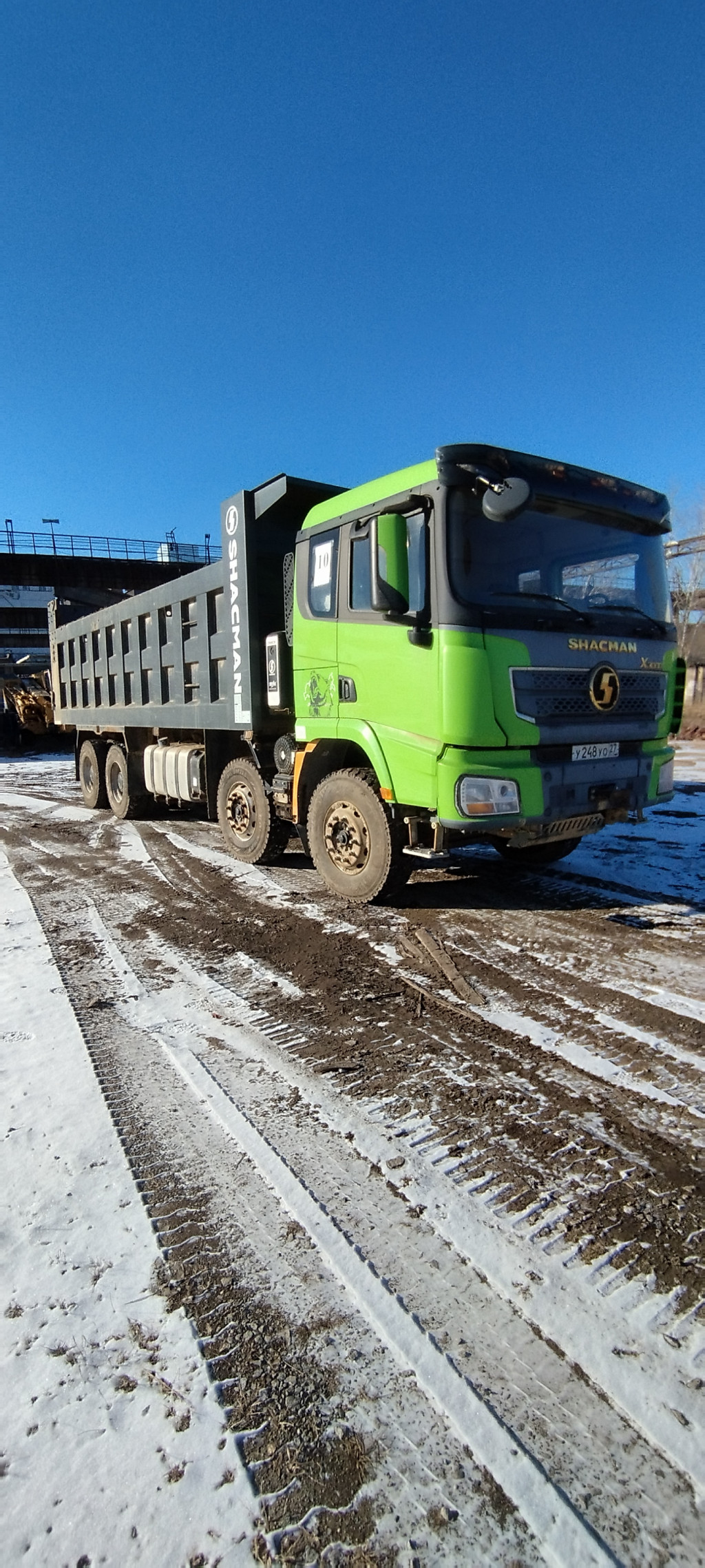 Shacman (Shaanxi) SX* 8x4 Самосвал