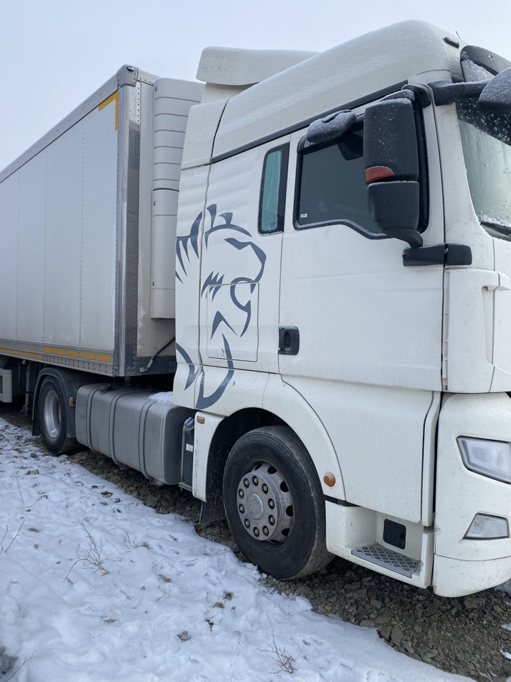 SITRAK C7H 4x2 Седельный тягач SITRAK C7H 4x2 Седельный тягач