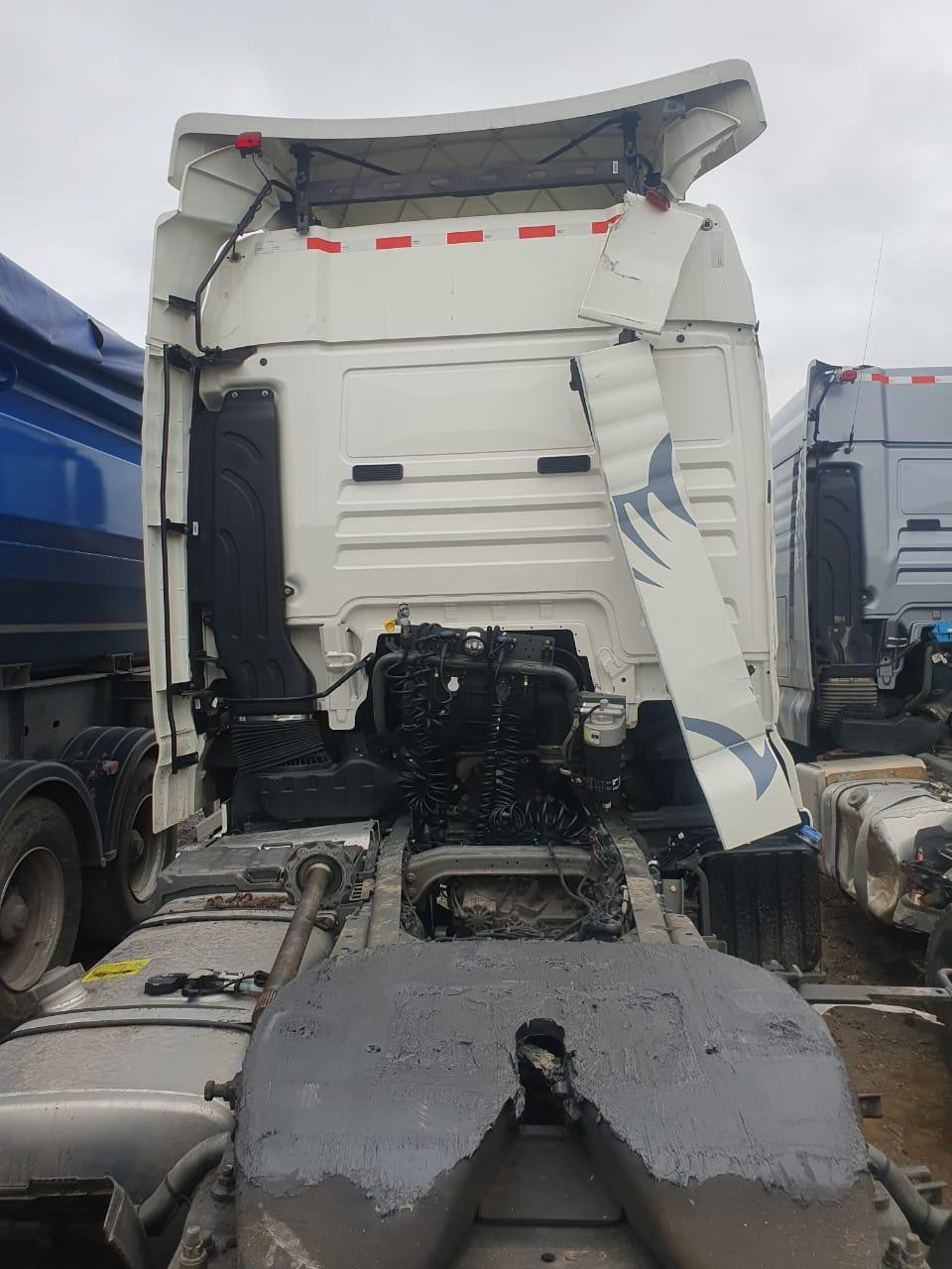 SITRAK C7H 4x2 Седельный тягач SITRAK C7H 4x2 Седельный тягач