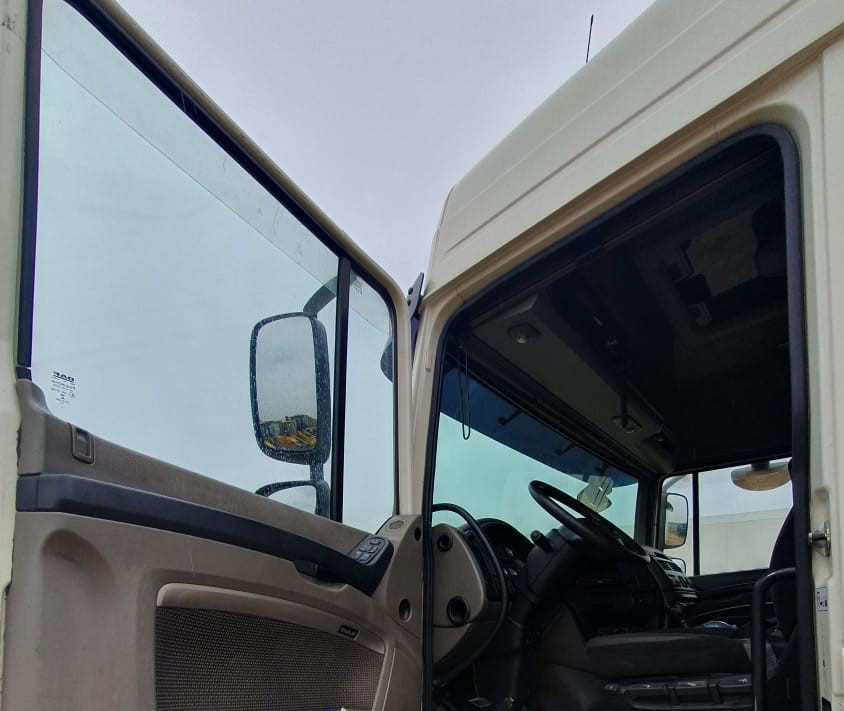 DAF XF 4x2 Седельный тягач