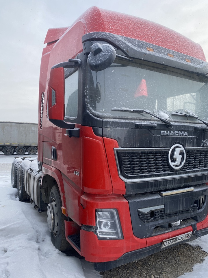 Shacman (Shaanxi) SX* 6x4 Седельный тягач