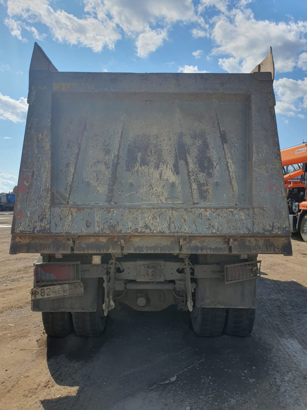 Scania P 8x4 Самосвал Scania P 8x4 Самосвал