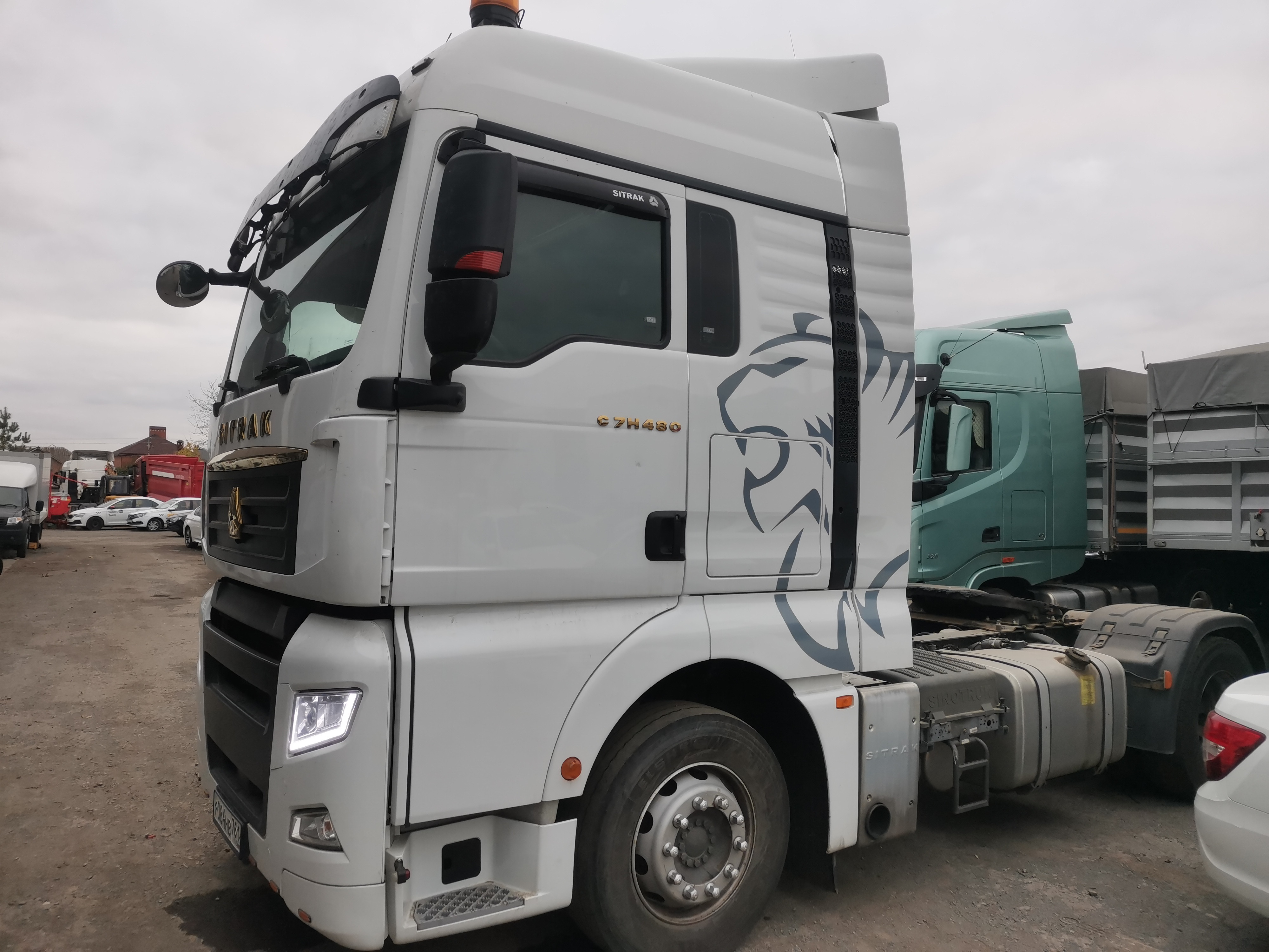 SITRAK C7H 4x2 Седельный тягач SITRAK C7H 4x2 Седельный тягач