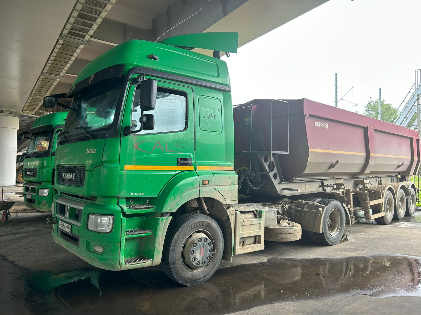 КамАЗ 5490 4x2 Седельный тягач