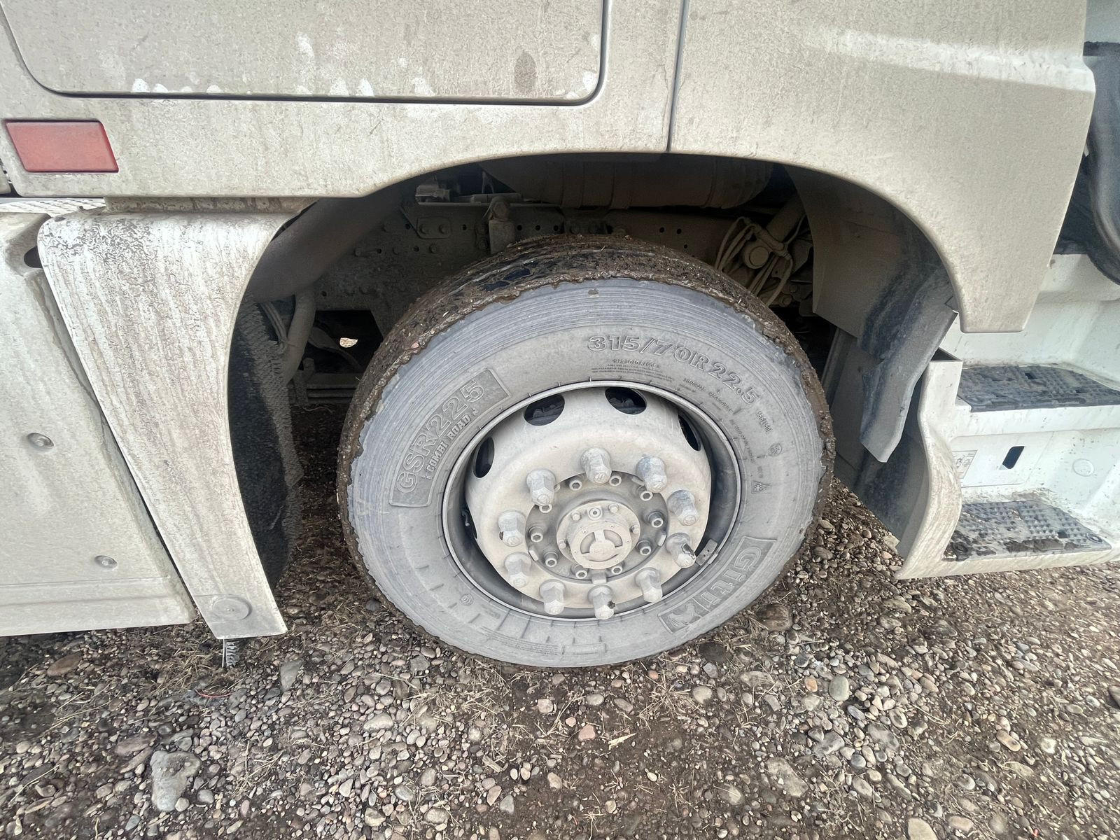 Foton AUMAN 4x2 Седельный тягач спецтехника Foton AUMAN 4x2 Седельный тягач спецтехника