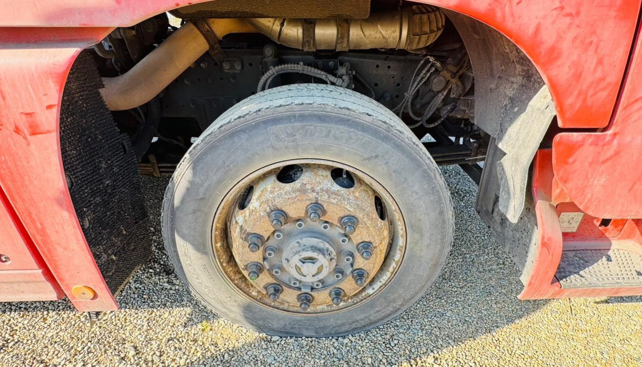 Foton AUMAN 4x2 Седельный тягач Foton AUMAN 4x2 Седельный тягач
