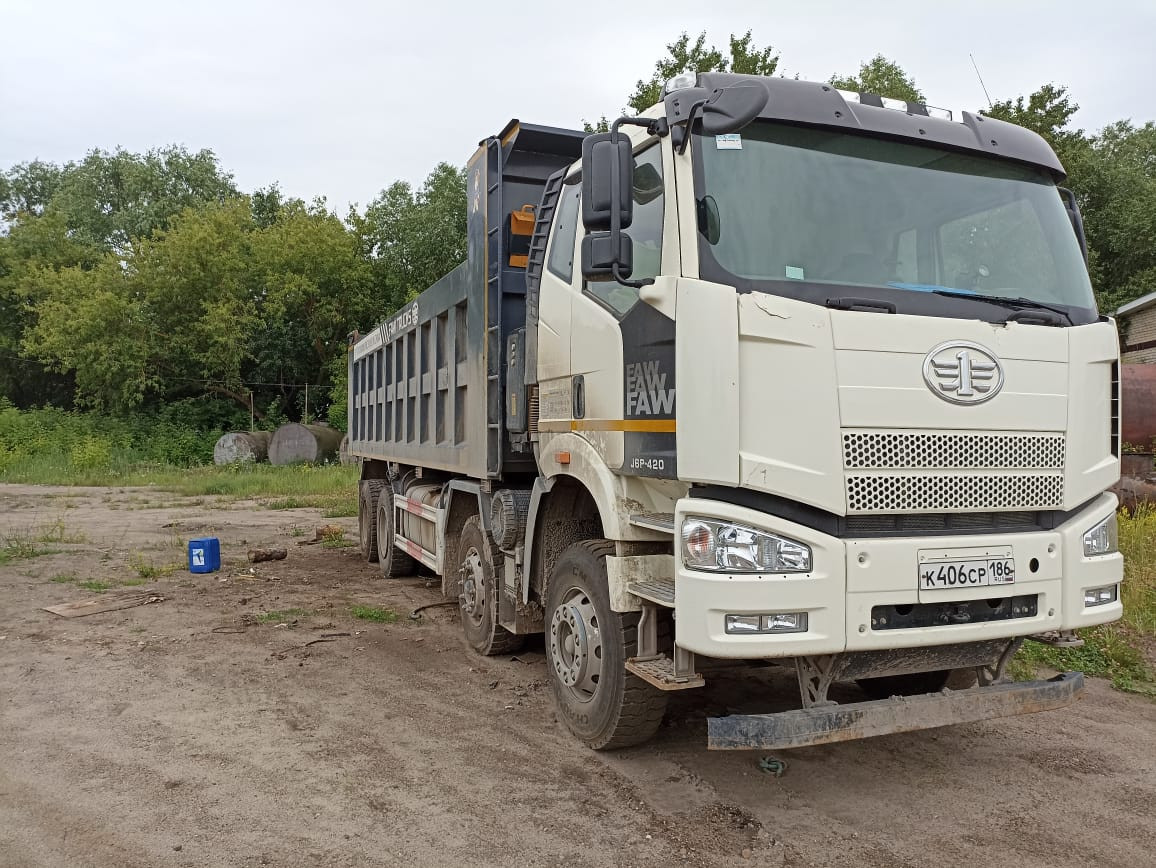 FAW J6 8x4 Самосвал