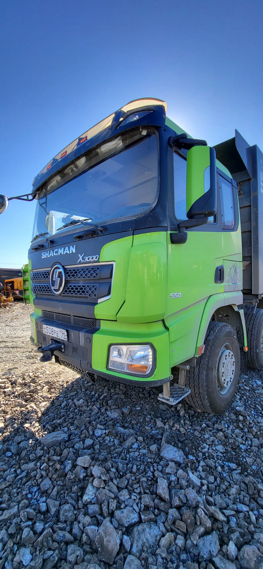Shacman (Shaanxi) SX* 8x4 Самосвал