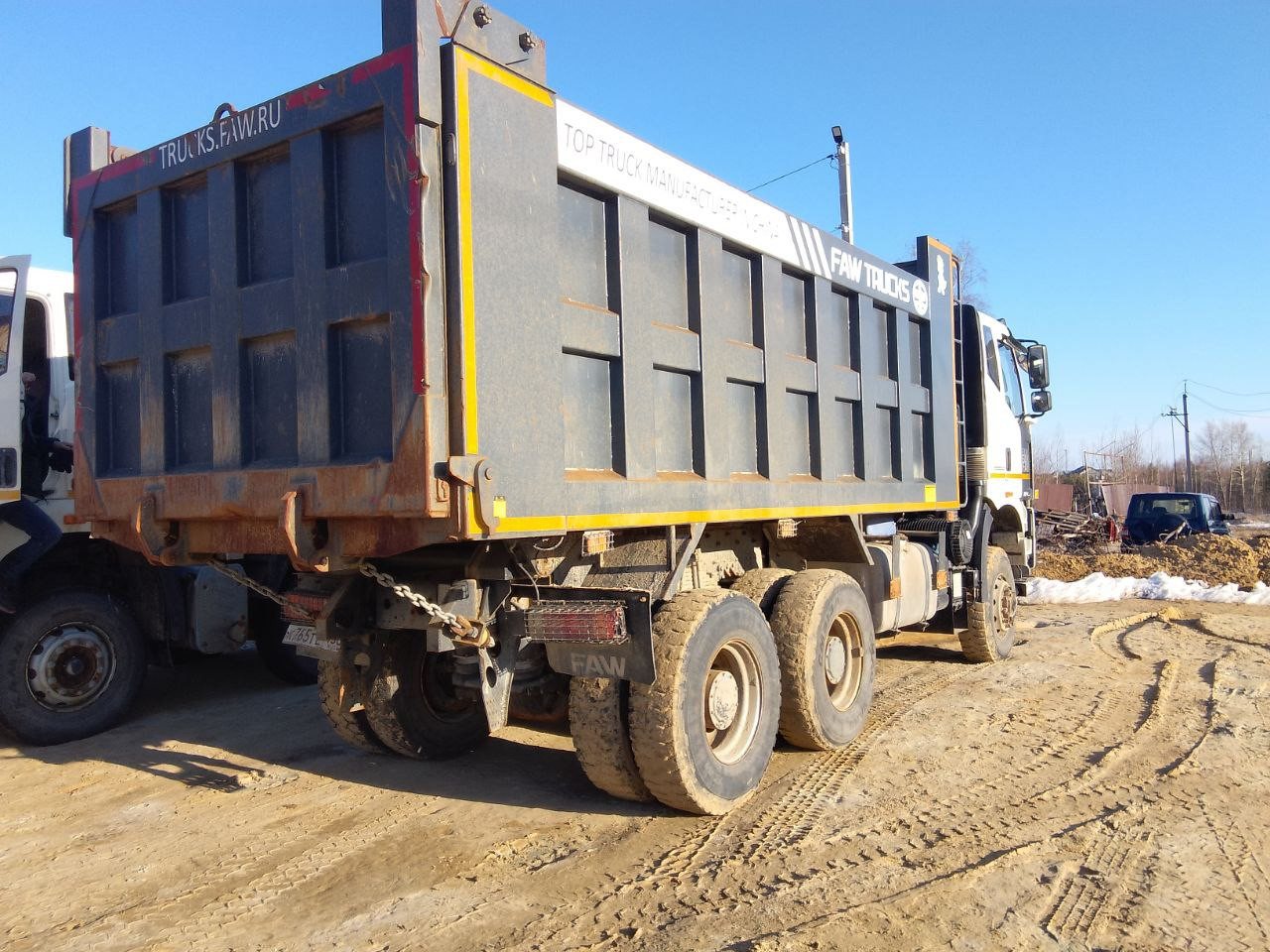 FAW J6 6x6 Самосвал FAW J6 6x6 Самосвал