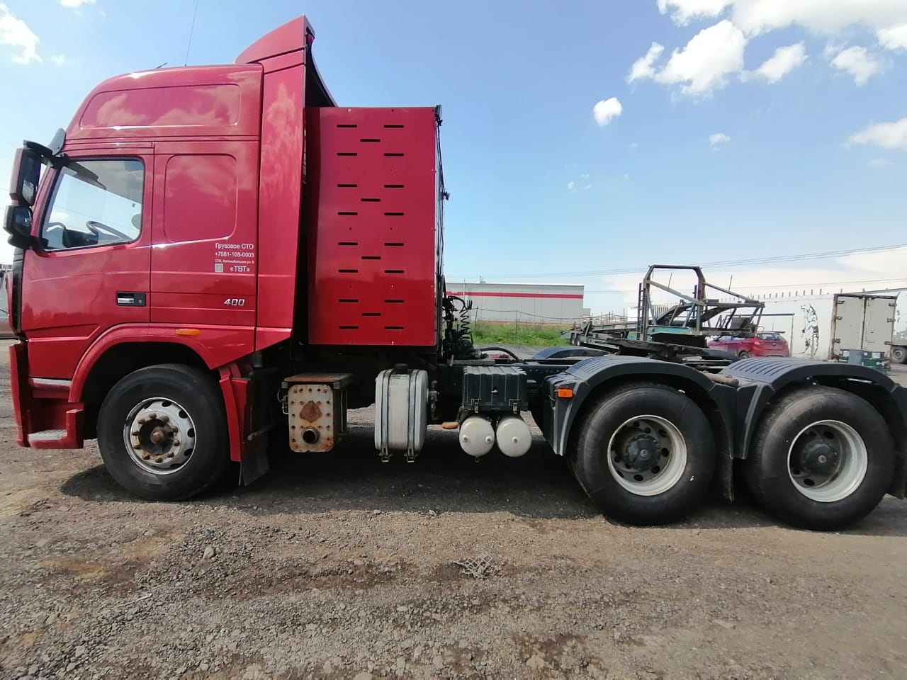 Dayun CGC* 6x4 Седельный тягач