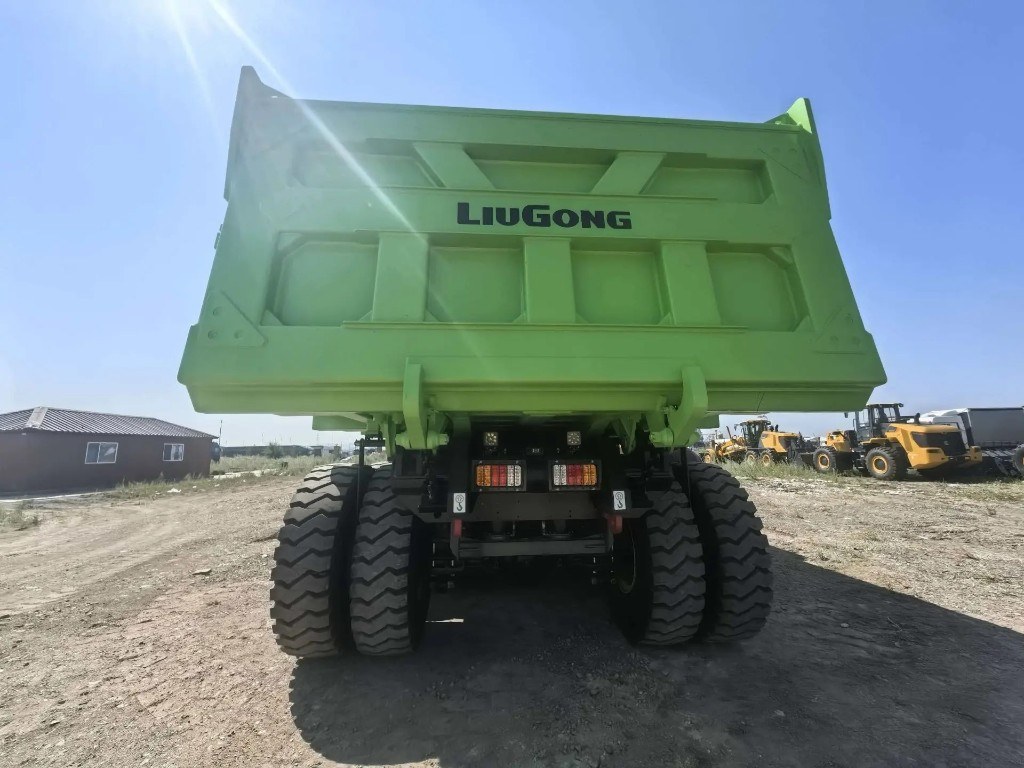 Электрический карьерный самосвал LiuGong DW105A-E