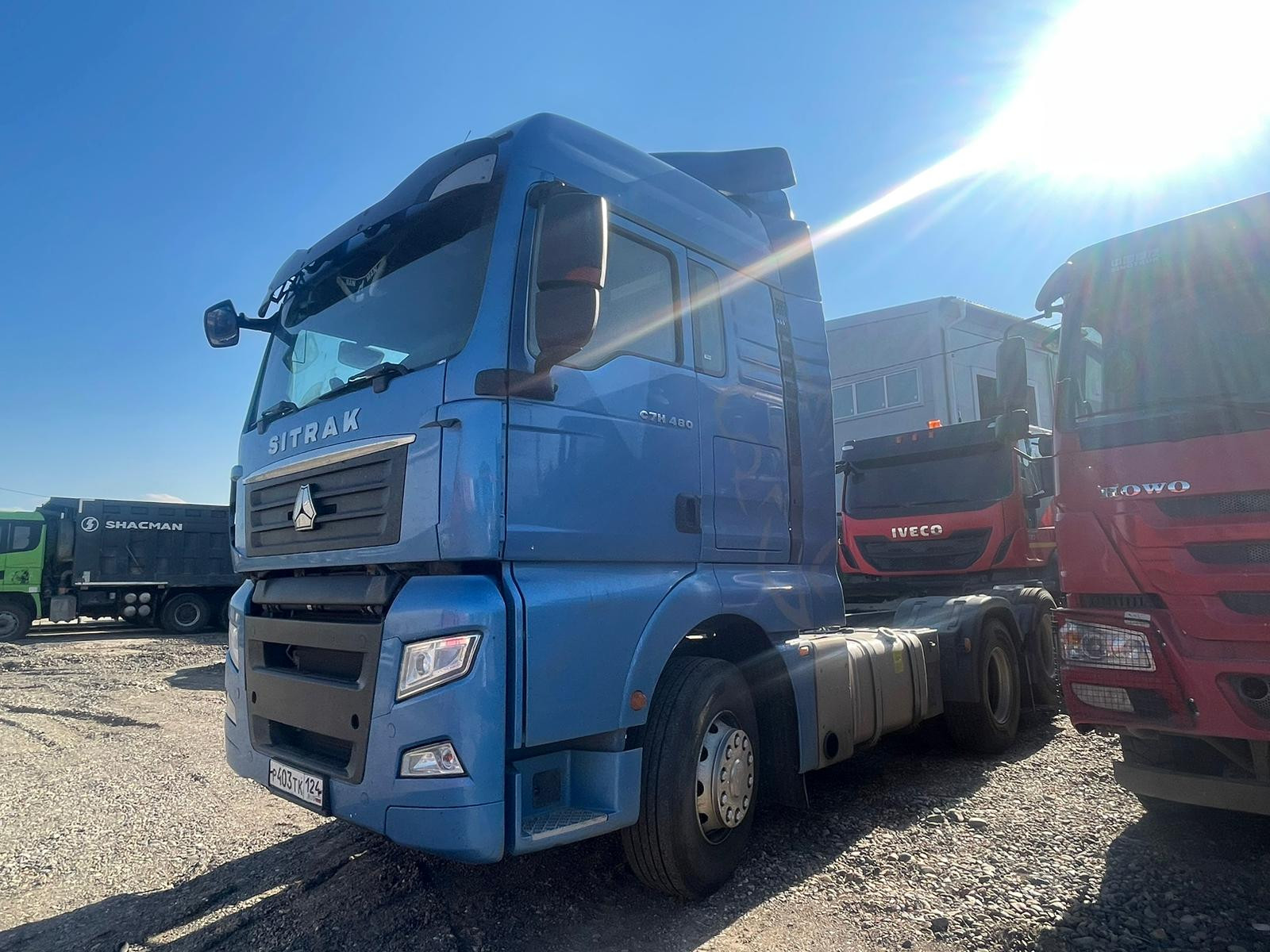 SITRAK C7H 6x2 Седельный тягач SITRAK C7H 6x2 Седельный тягач