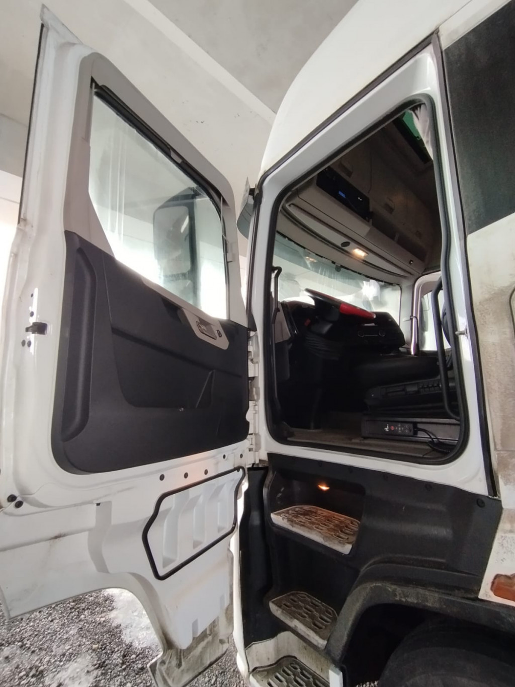Ford F-Max 4x2 Седельный тягач Ford F-Max 4x2 Седельный тягач