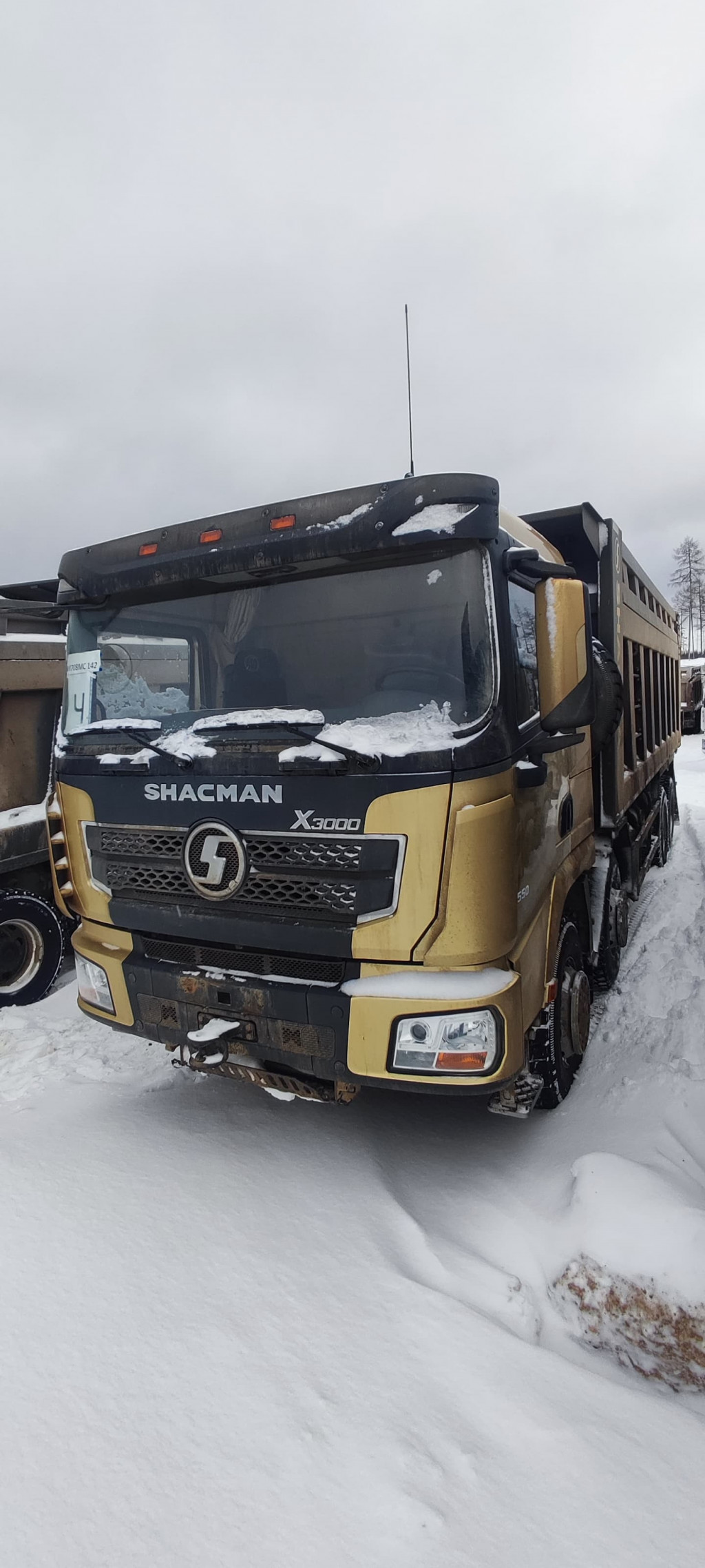 Shacman (Shaanxi) SX* 8x4 Самосвал