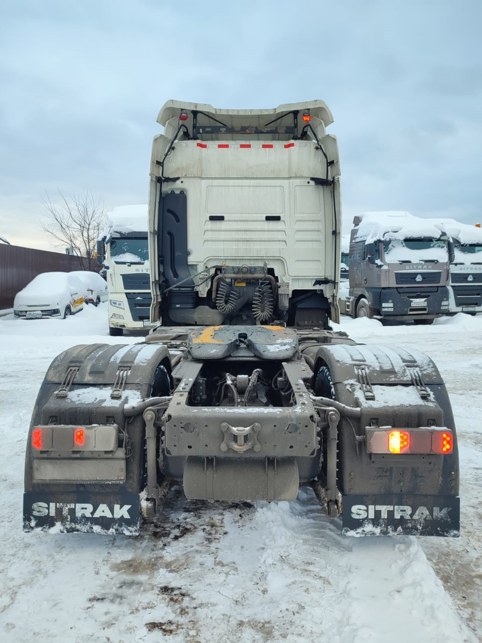 SITRAK C7H 4x2 Седельный тягач SITRAK C7H 4x2 Седельный тягач