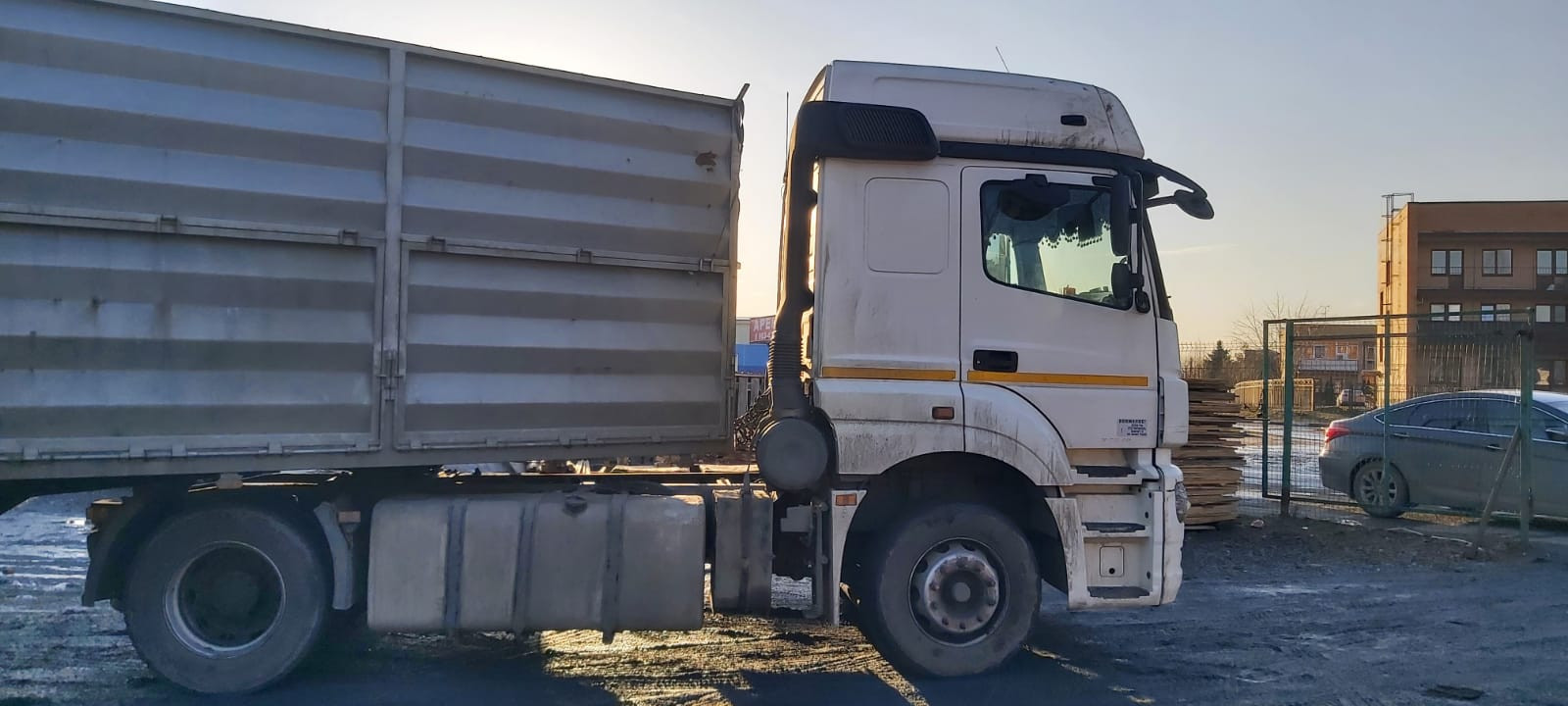 КамАЗ 5490 4x2 Седельный тягач