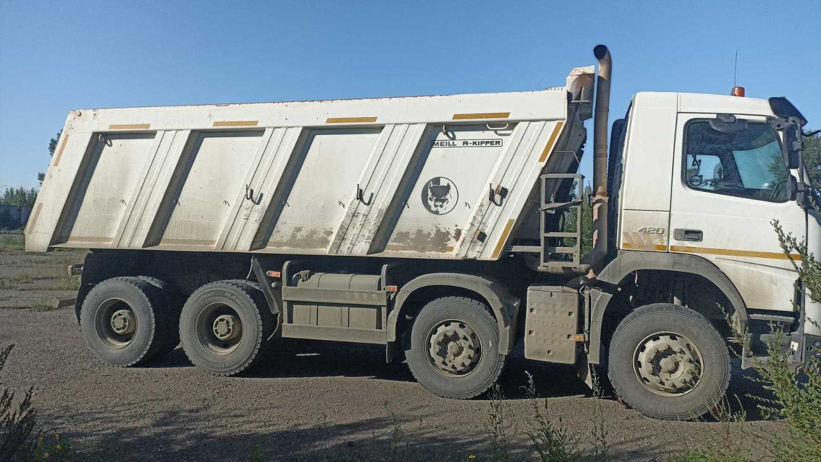 Volvo FMX 8x4 Самосвал Volvo FMX 8x4 Самосвал