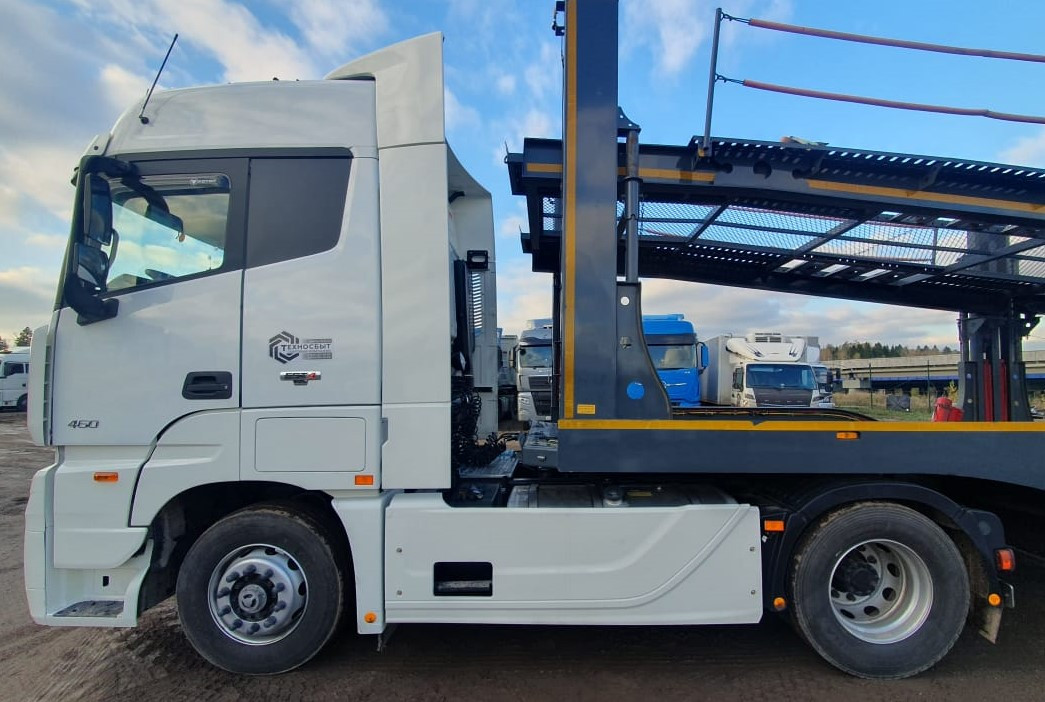 Foton AUMAN 4x2 Седельный тягач Foton AUMAN 4x2 Седельный тягач