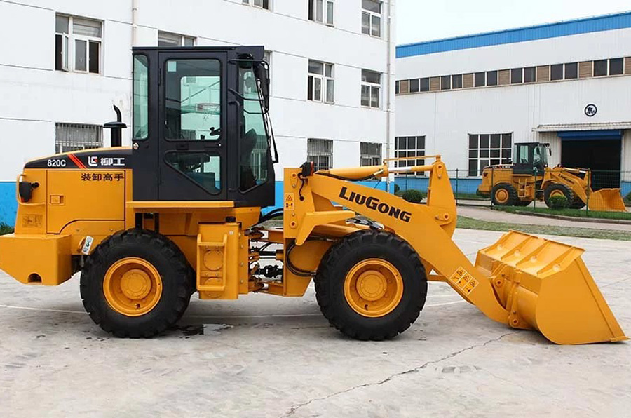 Фронтальный погрузчик LiuGong 820C