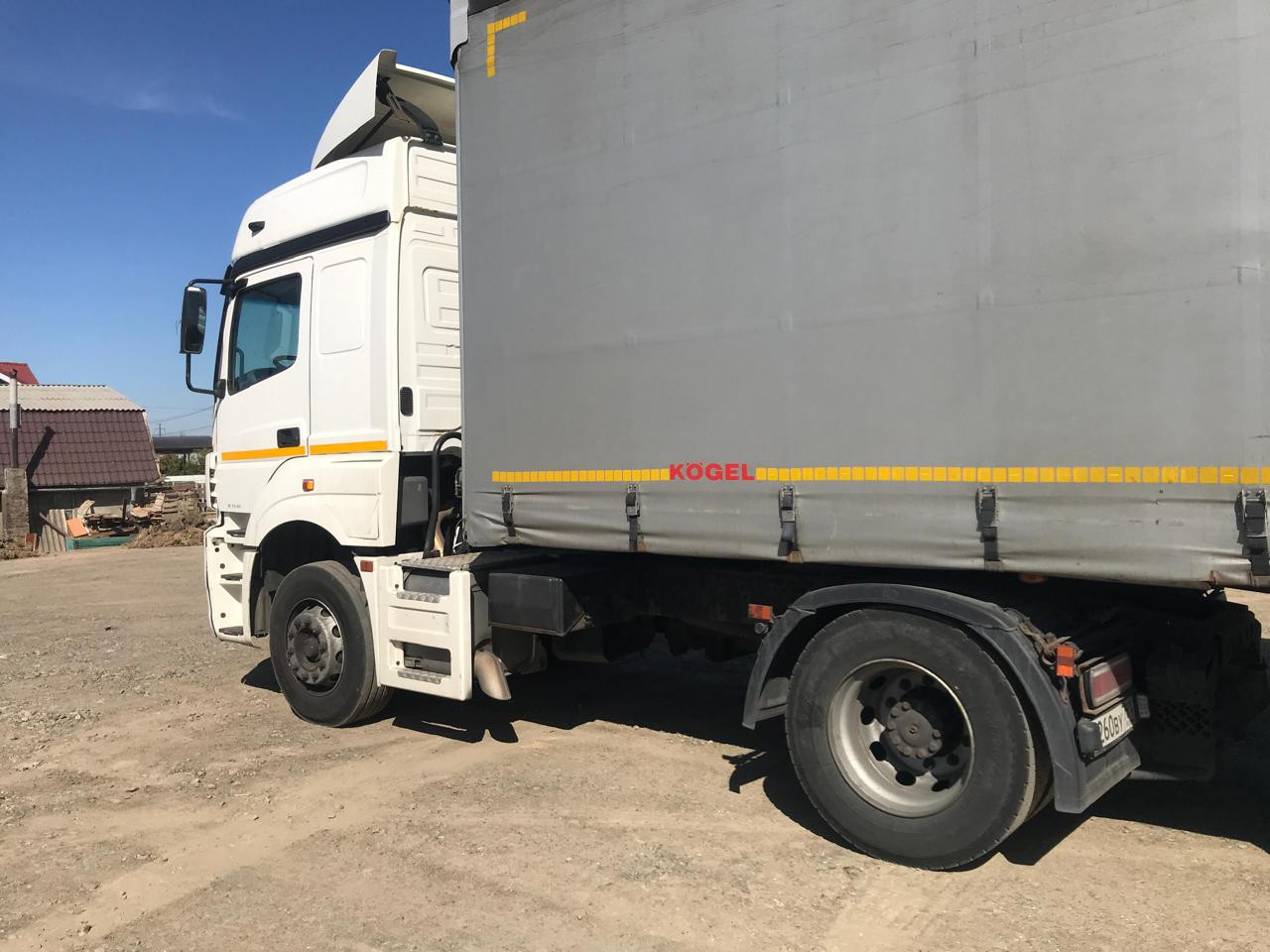КамАЗ 5490 4x2 Седельный тягач