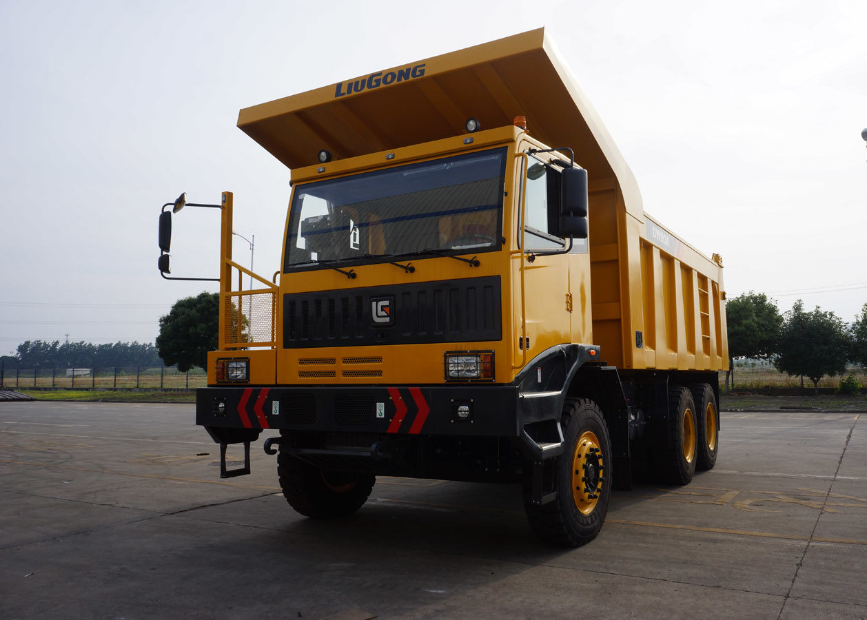 Карьерный самосвал LiuGongDW90A