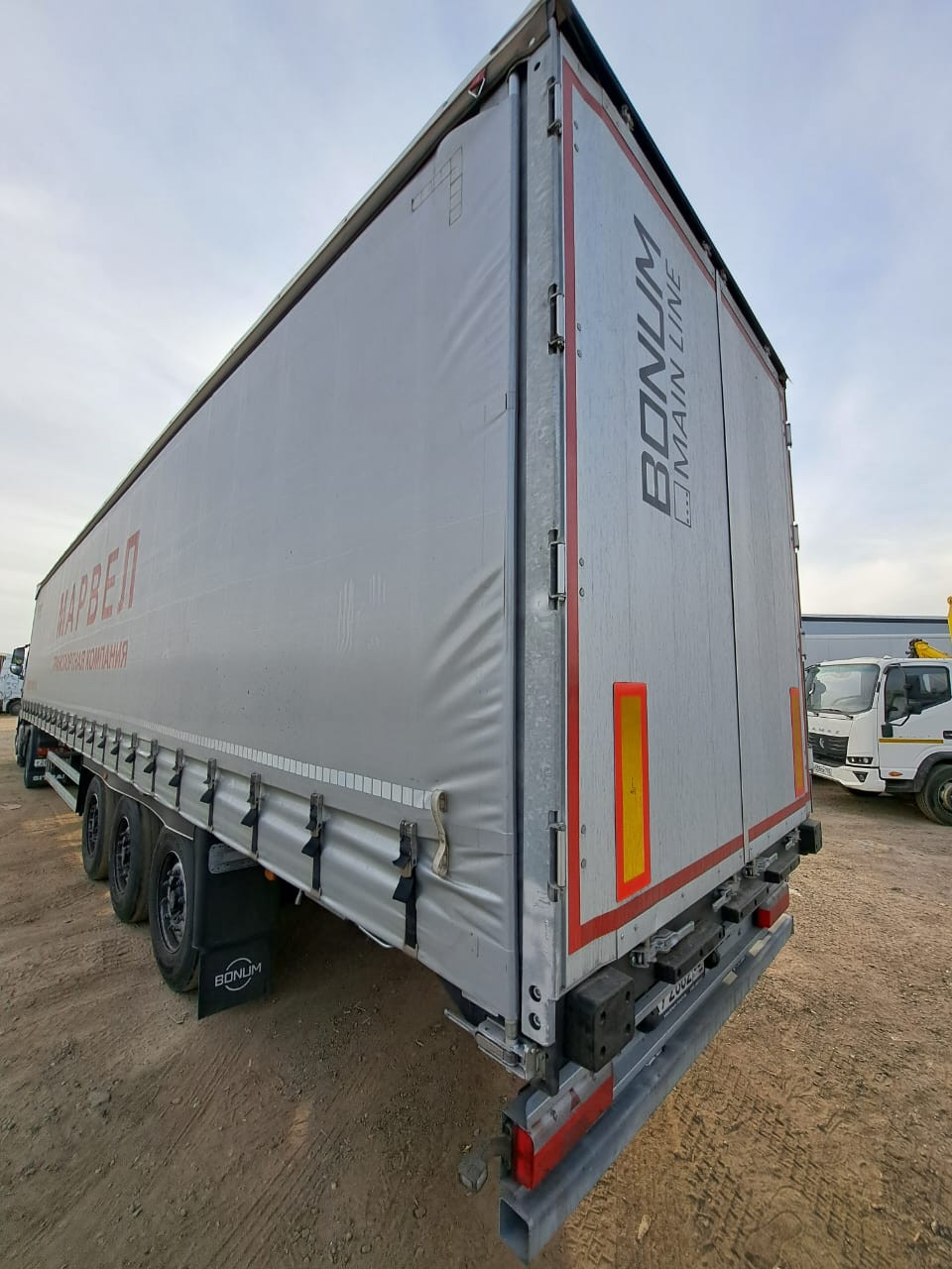 BONUM 9142* Полуприцеп шторный BONUM 9142* Полуприцеп шторный